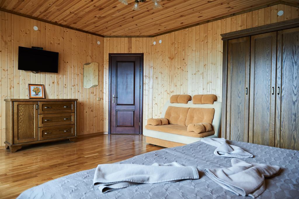 Panskyi Kut Villa Boekovel Buitenkant foto