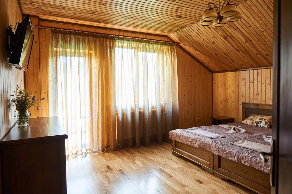Panskyi Kut Villa Boekovel Buitenkant foto