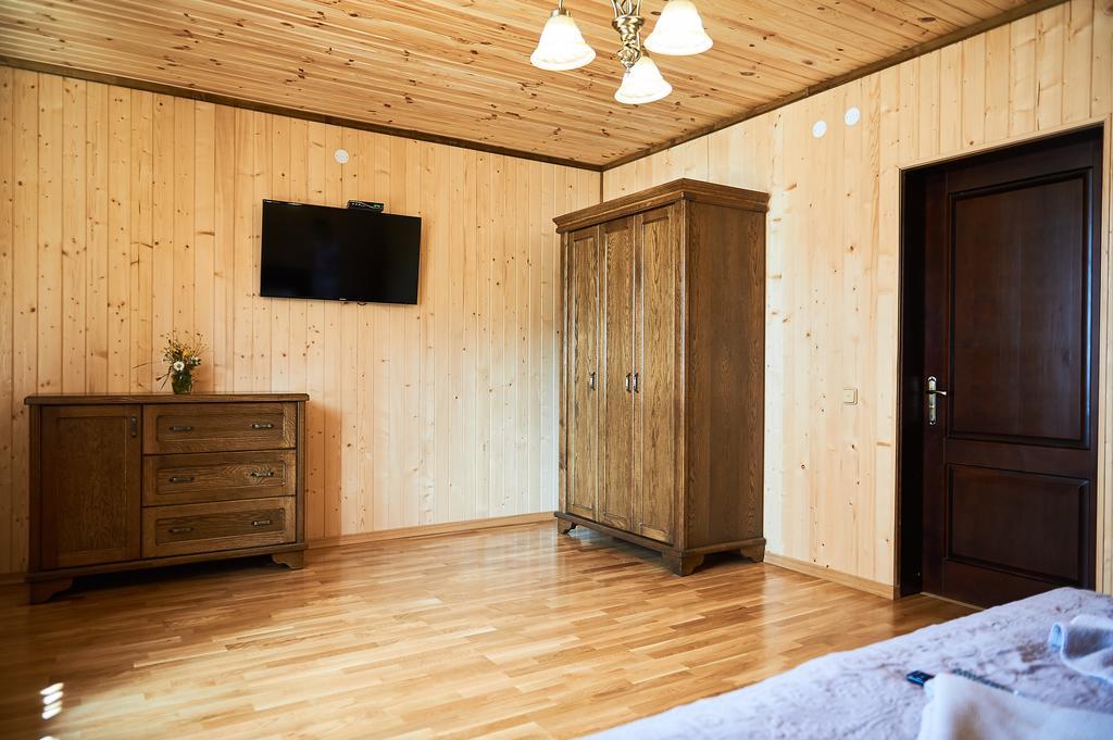 Panskyi Kut Villa Boekovel Buitenkant foto