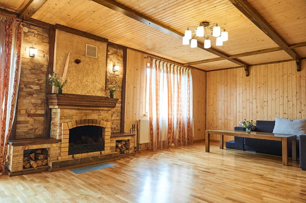 Panskyi Kut Villa Boekovel Buitenkant foto
